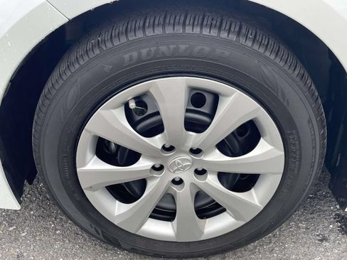 Used 2025 Toyota Corolla LE FWD image 7