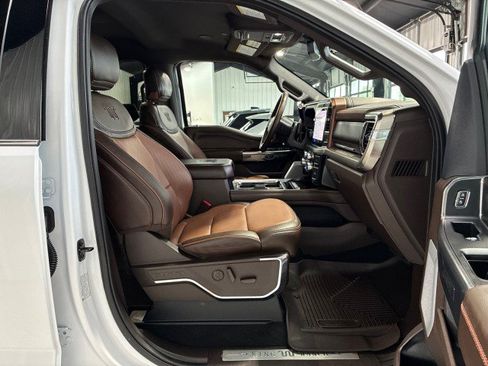 Used 2025 Ford F250 King Ranch w/ Chrome Package AWD/4WD image 12