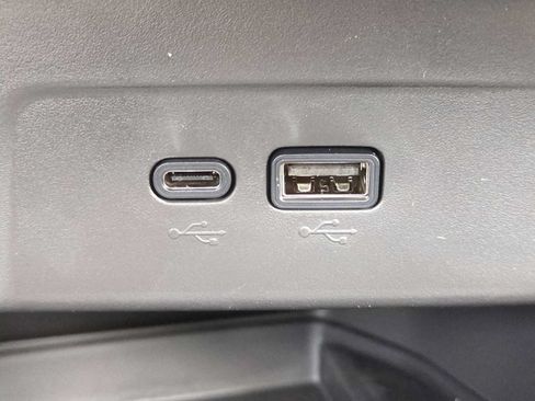 New 2026 Chevrolet Trax ACTIV w/ Sunroof Package FWD image 20
