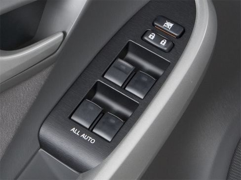 Used 2010 Toyota Prius FWD image 19