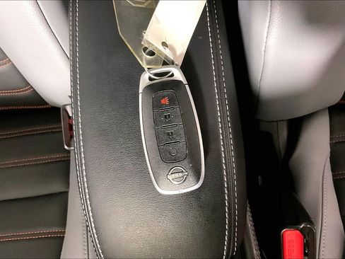 Used 2024 Nissan Kicks SR w/ SR Premium Package FWD image 14