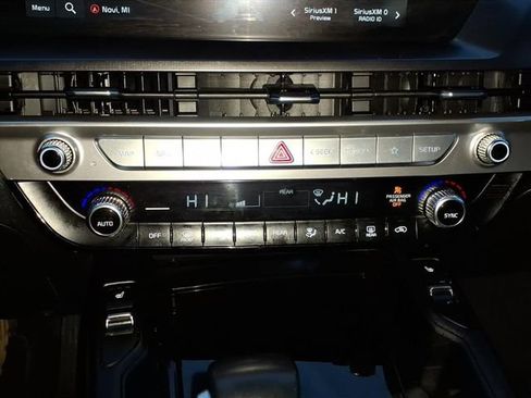 Used 2023 Kia Telluride S image 20