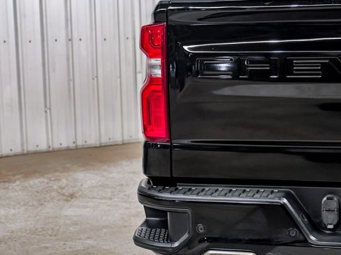 Used 2021 Chevrolet Silverado 1500 RST w/ Texas Edition Plus AWD/4WD image 49