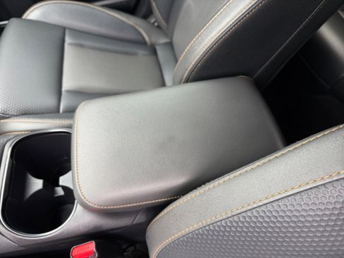 Used 2022 Subaru Outback Wilderness image 14