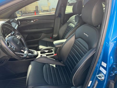 Used 2024 Kia Forte GT-Line w/ GT-Line Premium Package FWD image 15