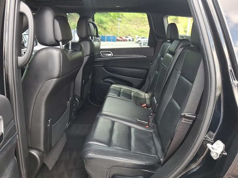 Used 2022 Jeep Grand Cherokee Limited AWD/4WD image 10