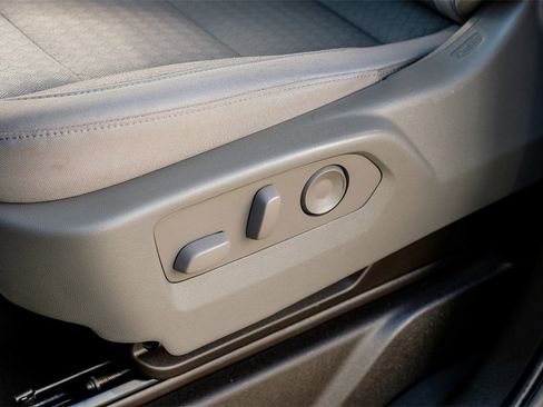 Used 2022 Chevrolet Silverado 1500 LT w/ Max Trailering Package image 31