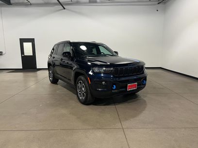 Used 2024 Jeep Grand Cherokee Trailhawk
