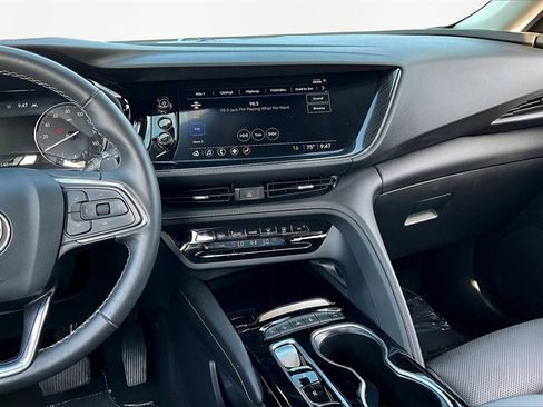 Used 2023 Buick Envision Essence image 6