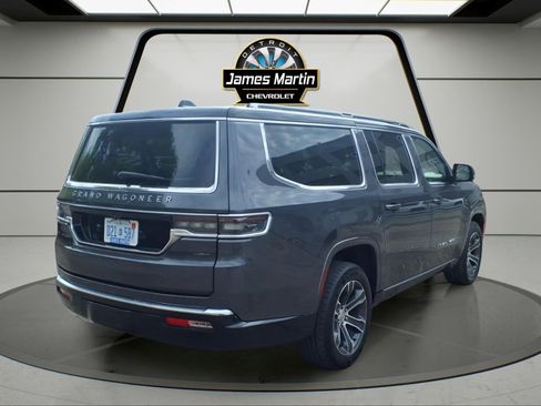 Used 2024 Jeep Grand Wagoneer L 4WD image 4