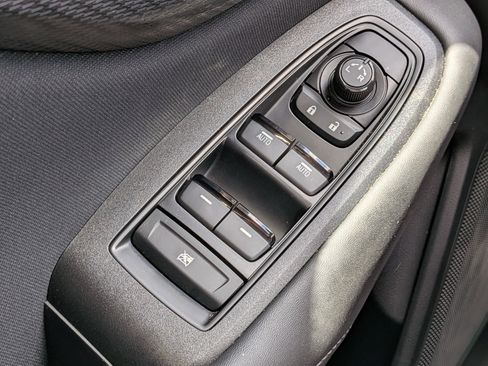 Certified 2025 Subaru Outback image 22