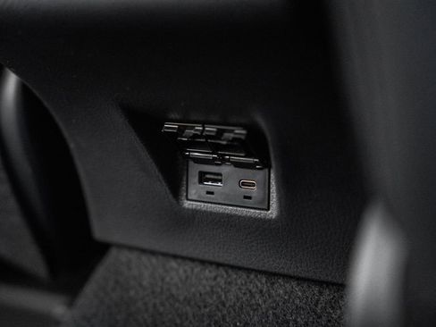 New 2026 Toyota Camry SE image 31