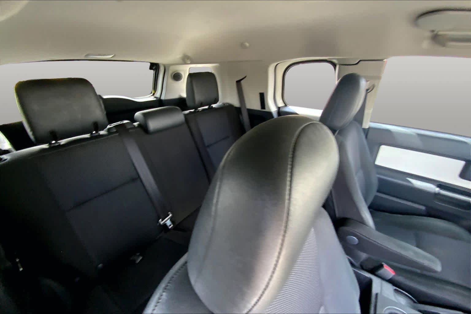 Used 2014 Toyota FJ Cruiser 4WD w/ Upgrade Package image 19