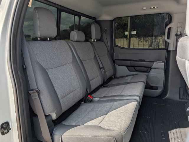 Used 2025 Ford F350 XL w/ XL Driver Assist Package AWD/4WD image 25