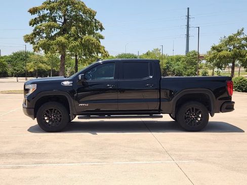 Used 2020 GMC Sierra 1500 AT4 w/ AT4 Premium Package AWD/4WD image 4