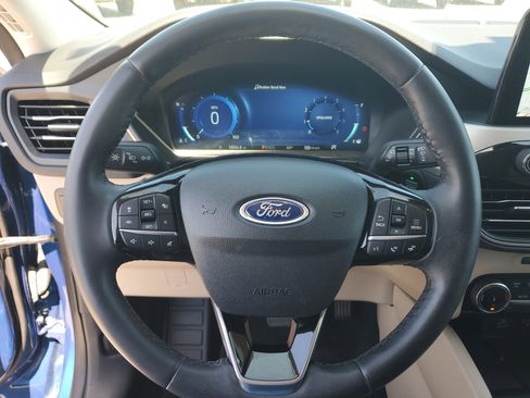 Used 2022 Ford Escape SEL w/ Technology Package image 22