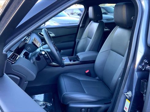 Certified 2026 Land Rover Range Rover Velar Dynamic SE image 9