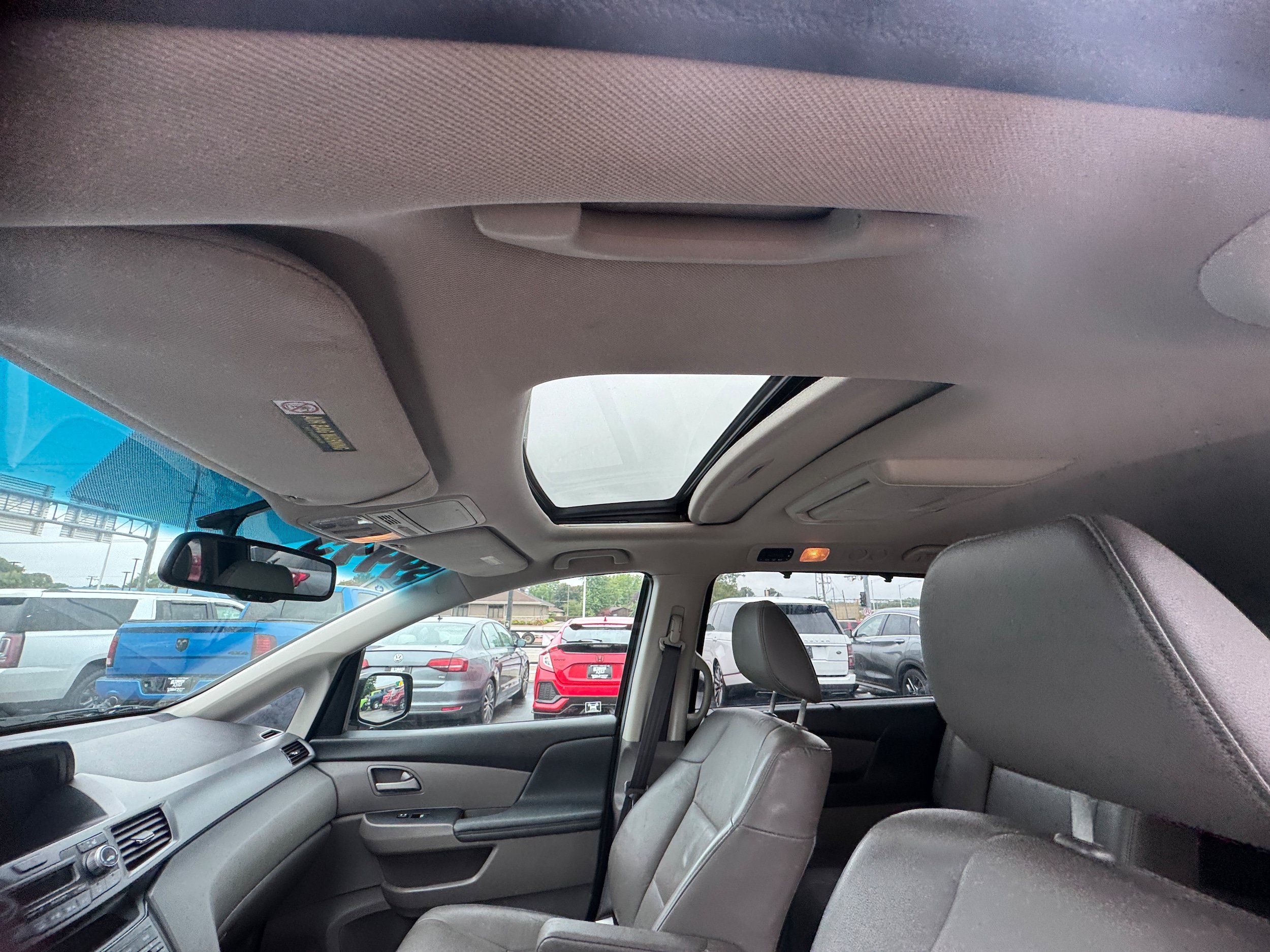 Used 2012 Honda Odyssey EX-L image 3