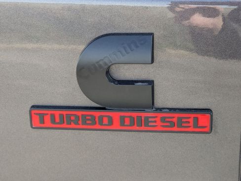 Used 2025 RAM 2500 Laramie w/ Night Edition image 15