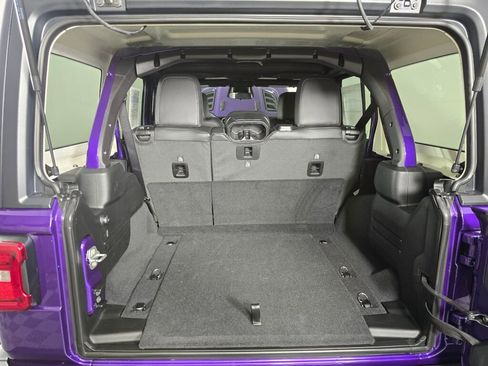 New 2026 Jeep Wrangler Unlimited Rubicon image 15