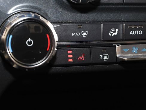 Used 2022 Ford F150 XLT w/ Equipment Group 302A High AWD/4WD image 8