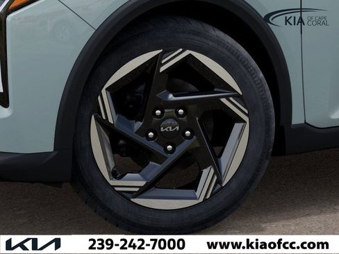 New 2025 Kia K4 EX image 9
