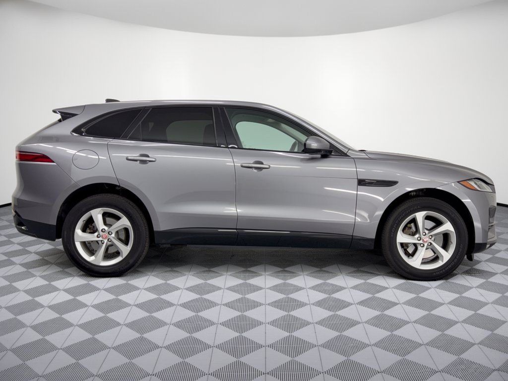 Used 2023 Jaguar F-PACE S AWD/4WD image 8