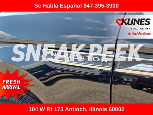 Used 2024 Lincoln Navigator Reserve w/ Equipment Group 201A AWD/4WD image 15