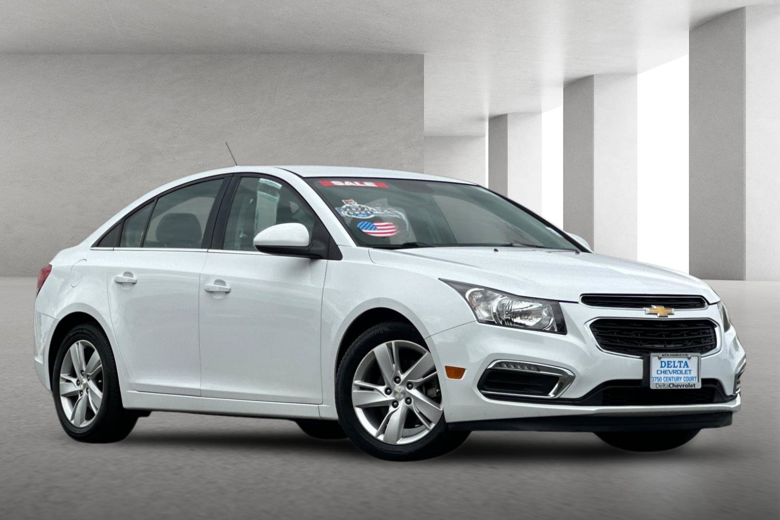 Used 2015 Chevrolet Cruze Diesel FWD image 1