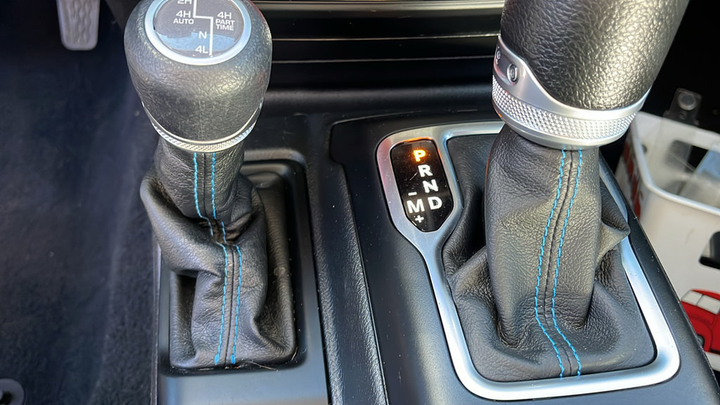 Used 2023 Jeep Wrangler Unlimited Rubicon 4xe AWD/4WD image 14