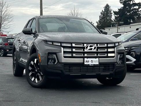 New 2025 Hyundai Santa Cruz SE image 1