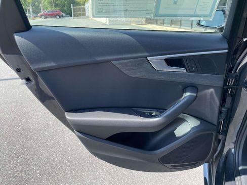 Used 2017 Audi A4 2.0T Ultra Premium w/ Convenience Package FWD image 13