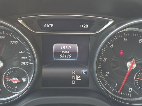 Used 2017 Mercedes-Benz CLA 250 image 23