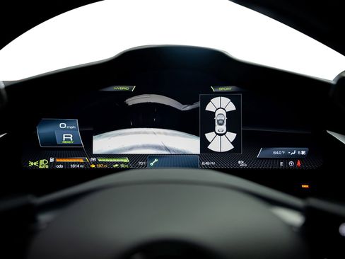 Used 2022 Ferrari SF90 Stradale image 50