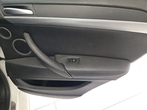 Used 2013 BMW X6 M image 8