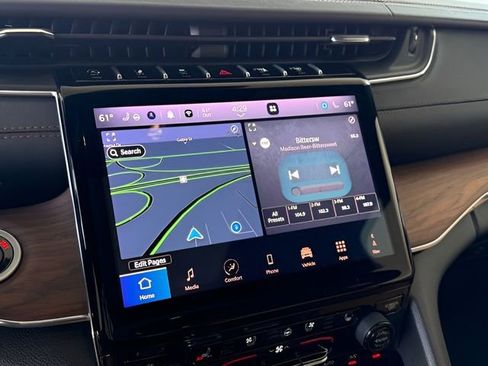 Used 2024 Jeep Grand Cherokee L Summit w/ High Altitude Package image 20