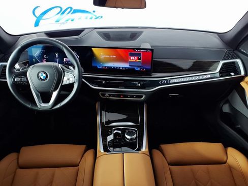 Used 2025 BMW X5 sDrive40i w/ Premium Package RWD image 13