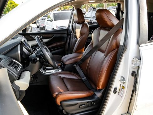 Used 2022 Subaru Ascent Touring AWD/4WD image 31