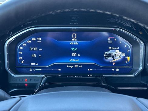 Used 2025 Chevrolet Silverado 1500 ZR2 w/ Technology Package image 24