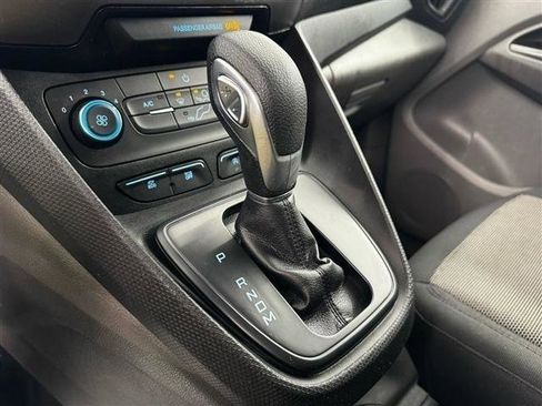 Used 2019 Ford Transit Connect XL FWD image 25