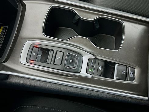 Used 2021 Honda Accord EX image 24