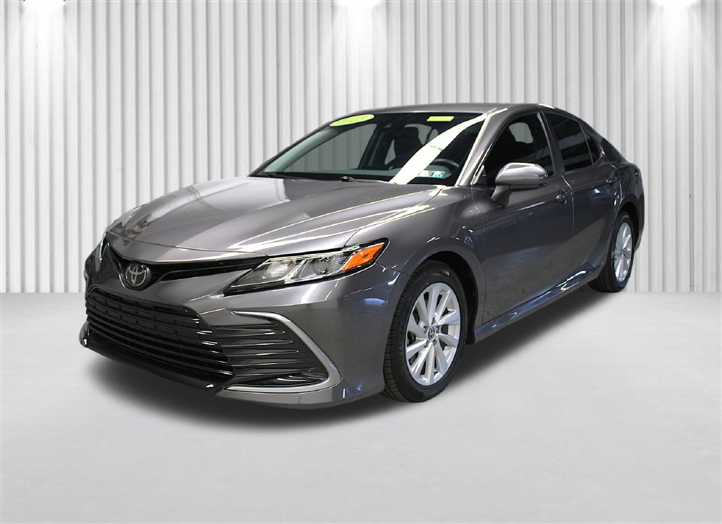 Used 2023 Toyota Camry LE FWD image 8
