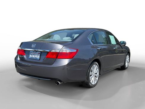 Used 2015 Honda Accord EX image 5