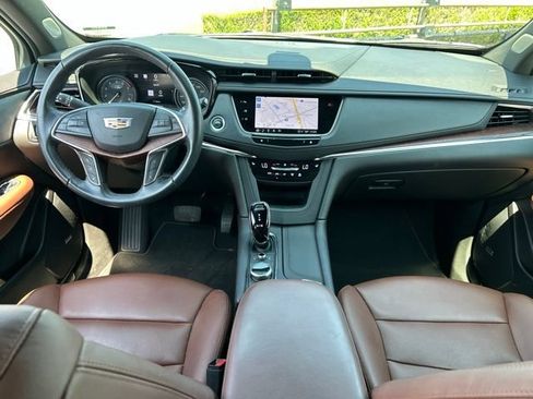 Certified 2023 Cadillac XT5 Premium Luxury w/ Technology Package AWD/4WD image 19