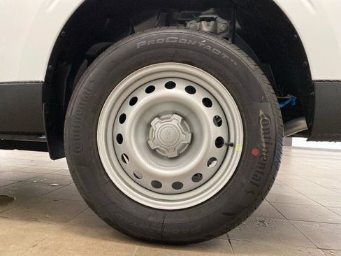 New 2025 Ford Maverick XL w/ Equipment Group 101A image 30