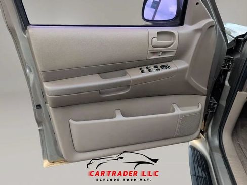 Used 2003 Dodge Durango SLT AWD/4WD image 15