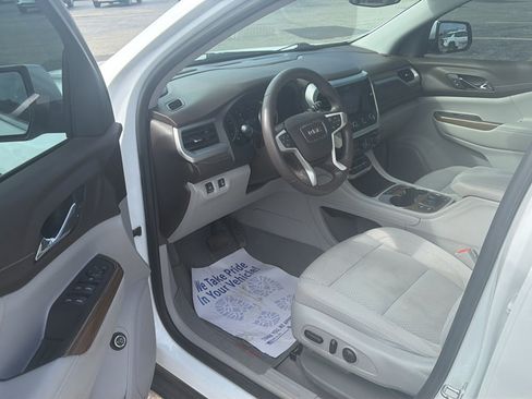 Used 2021 GMC Acadia SLE w/ Driver Convenience Package FWD image 8