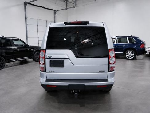 Used 2011 Land Rover LR4 HSE LUX AWD/4WD image 6