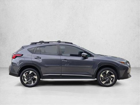 Used 2024 Subaru Crosstrek 2.5i Limited w/ Crosstrek Mirror Package AWD/4WD image 4