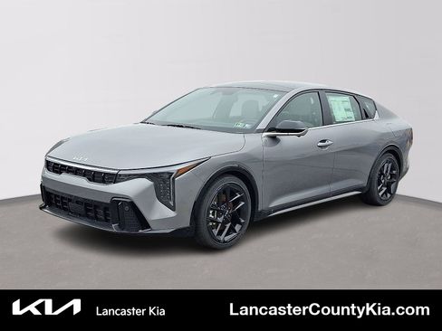 New 2025 Kia K4 GT-Line Turbo image 1